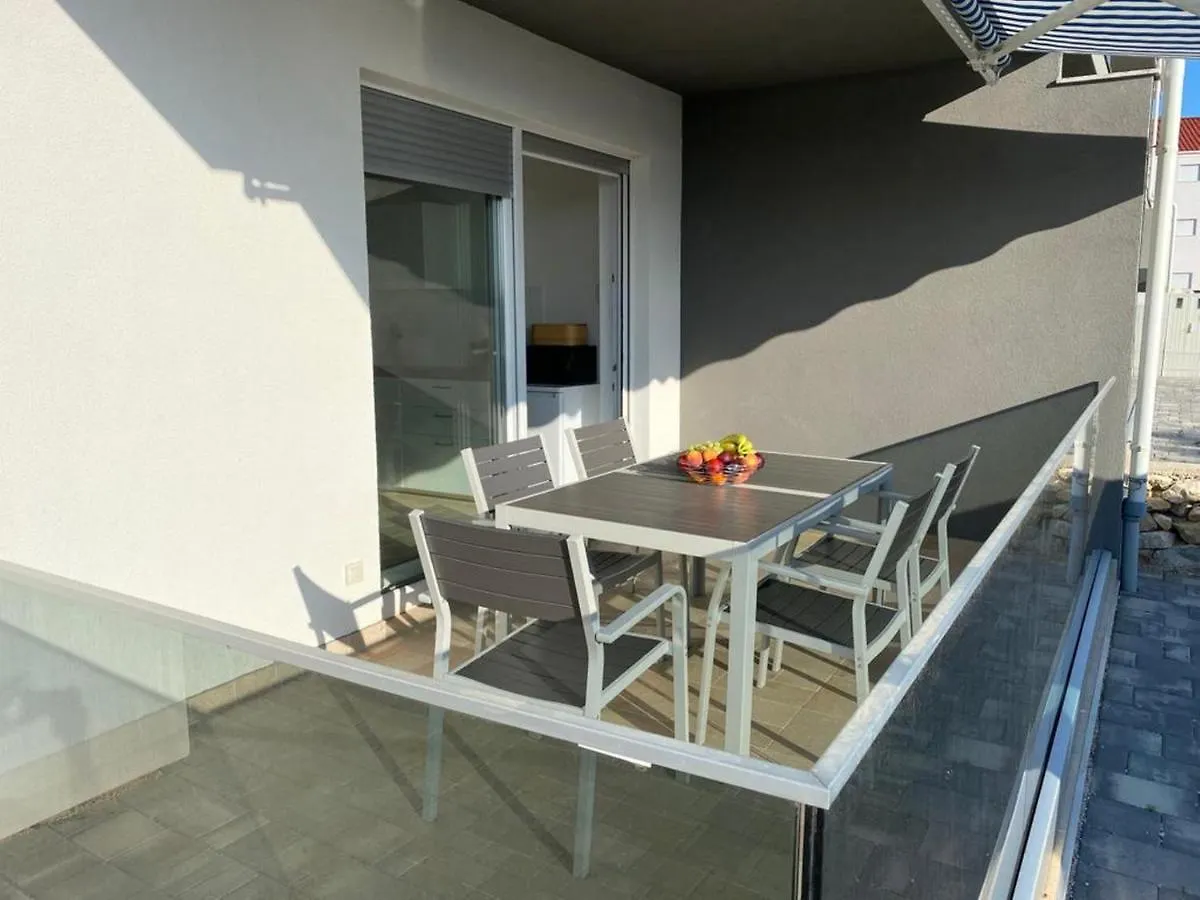 Amazing Simuni 2 Apartment