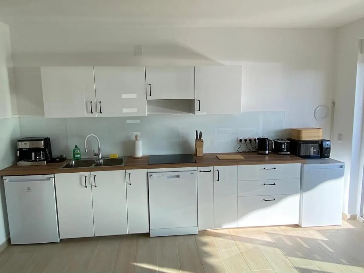 Amazing Simuni 2 Apartment