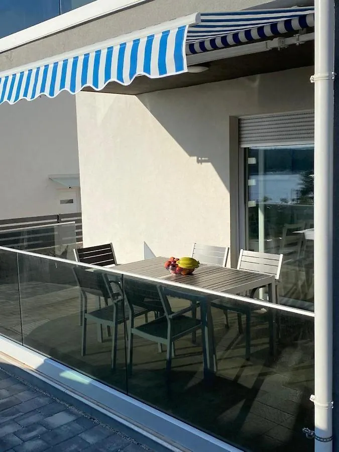 Amazing Simuni 2 Apartment